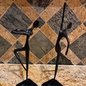 Bodrul Khalique Ballet Dancers – 2 Sculptures